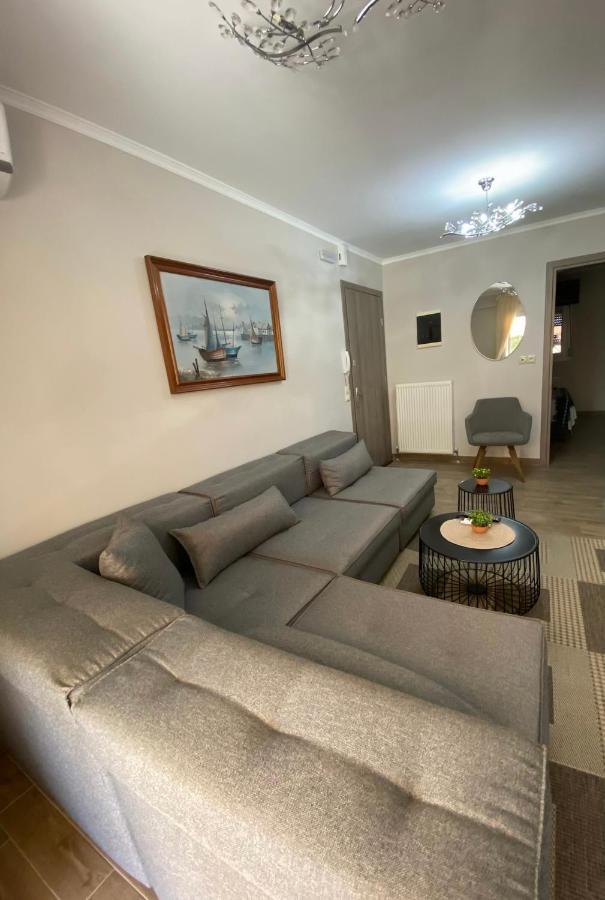 Comfortable & Quiet Apartment 1 アレクサンドルポリス エクステリア 写真